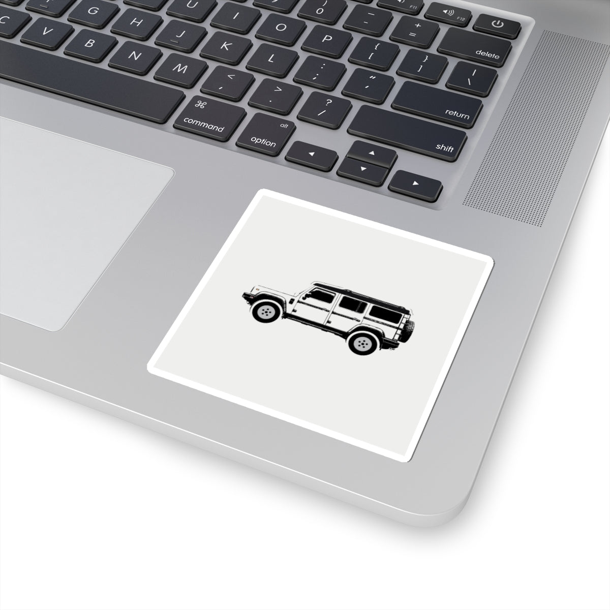 Boxy 4x4 Hambach Side Sticker — Scottish White Inky Roof